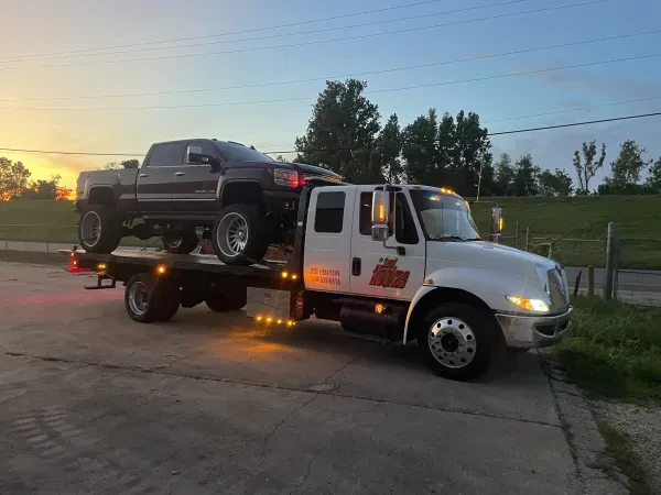 The Legit Hooka's Towing and Recovery LLC - photo 4