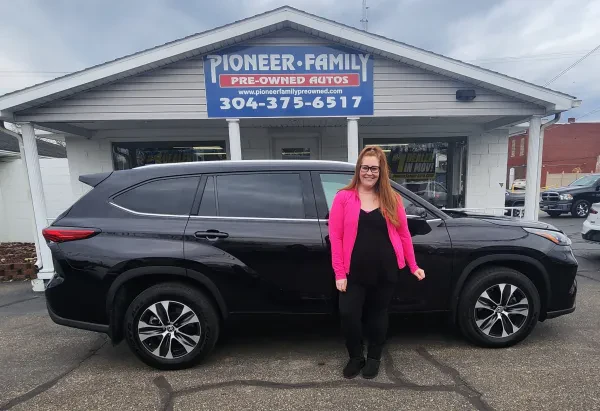 Pioneer Family Pre-Owned Autos of Williamstown - photo 4
