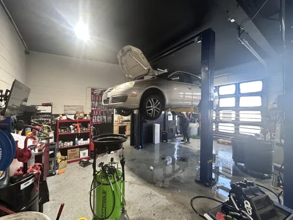 Mack Auto Center 3 - photo 2