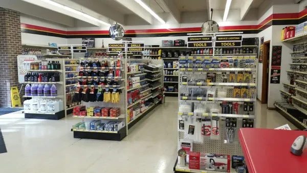 Auto Value Monticello - photo 2