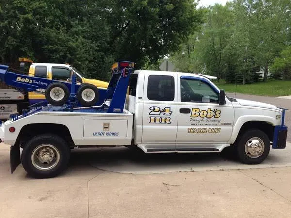 Bob's Towing & Recovery Inc - Monticello - photo 3
