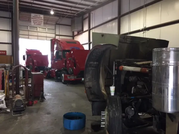 HD Truck Repair and Parts - photo 2