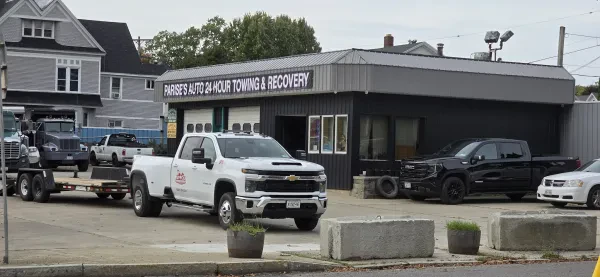 Parise's Auto & Towing Inc. - photo 2