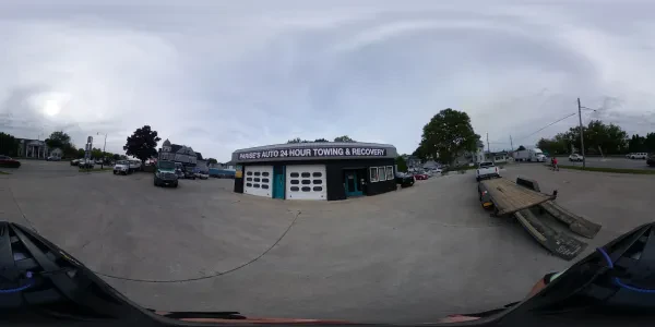 Parise's Auto & Towing Inc. - photo 4
