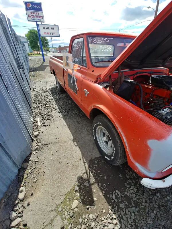 Kelty's Auto Parts - photo 3