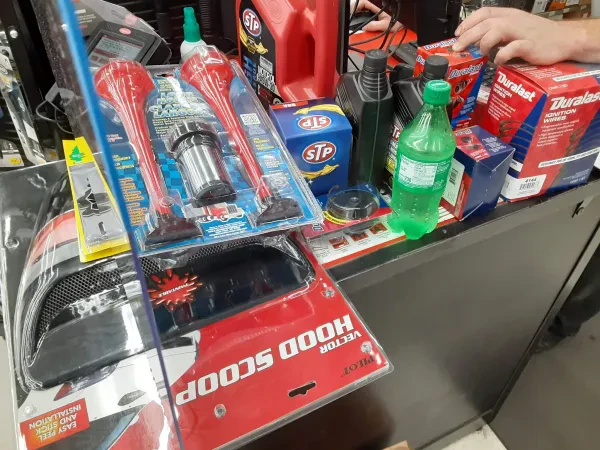 AutoZone Auto Parts - photo 3