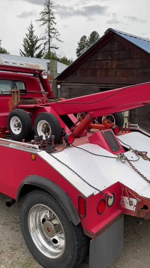 Roslyn Towing - photo 3