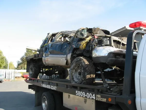 Dean's Towing And Auto Service - photo 4