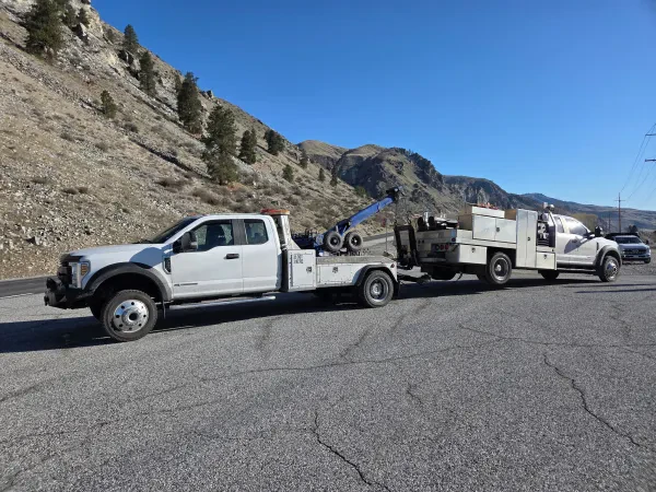 Mountain Highway Towing & Recovery - photo 3
