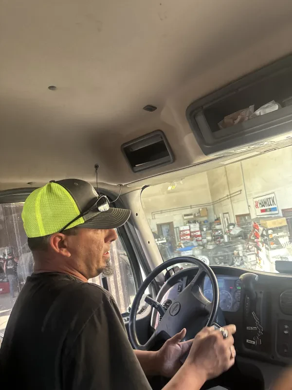 Turney Repair & Towing LLC - photo 4