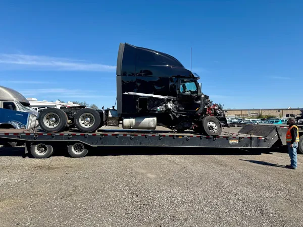 Grant's Towing East (24hr Towing) - photo 4