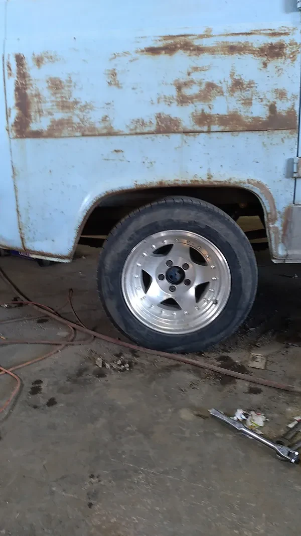 McVeigh's Truck Springs - photo 2