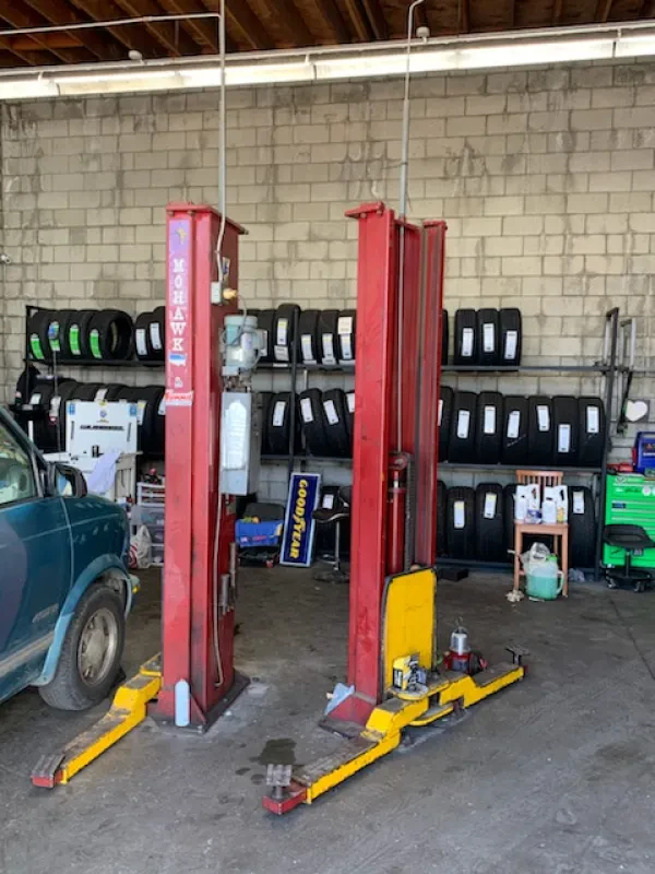 Jerauld's Car Care Center - photo 3