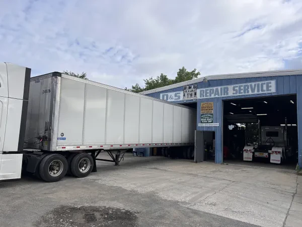 D & S Truck Service - photo 4