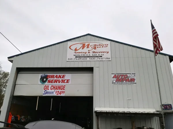 McRoberts Auto Towing and recovery - photo 3