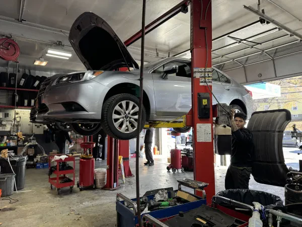 Peekskill Mobil Service Station - photo 3