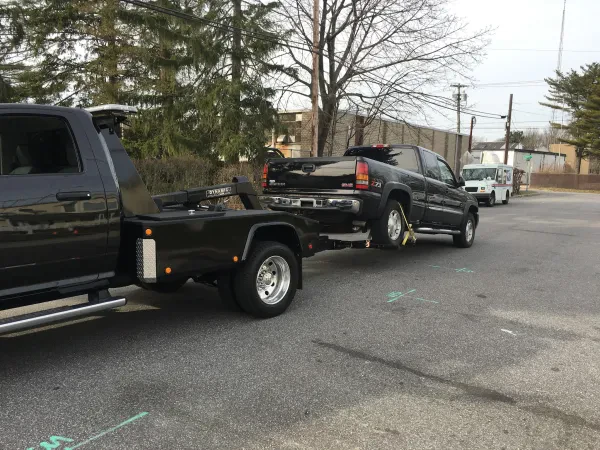 cjs towing & recovery inc - photo 3
