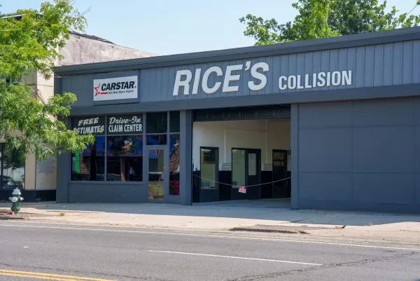 CARSTAR Rice's Collision - photo 4