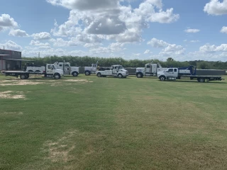 Fernandez & Sons Wrecker Service