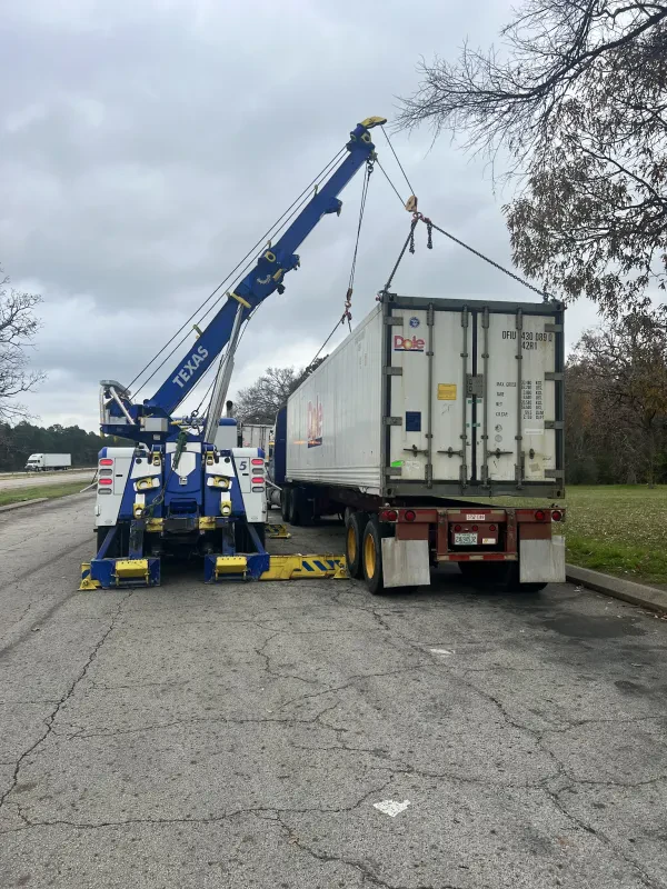 Texas Towing & Tire Service - photo 4