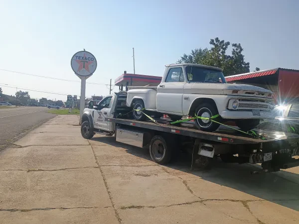 Plunkett Tow Service, LLC - photo 2