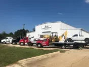 Hatch's Towing & Recovery in Pineland, TX