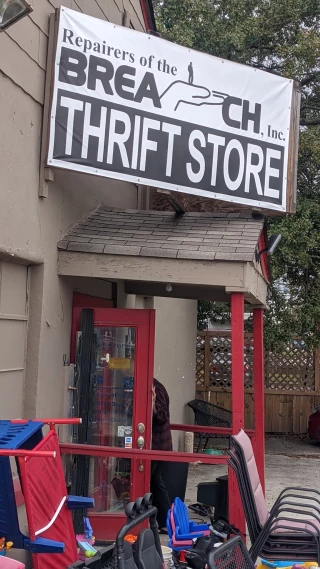 Repairers Of The Breach Thrift Center
