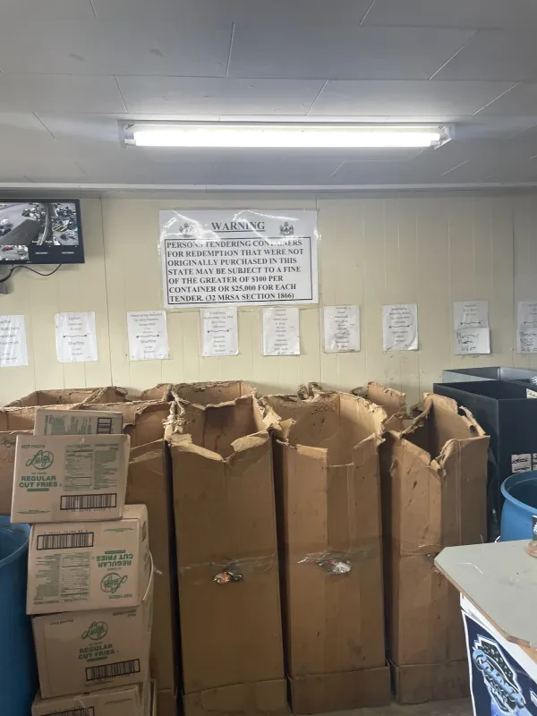 Caron's Redemption Center - photo 4