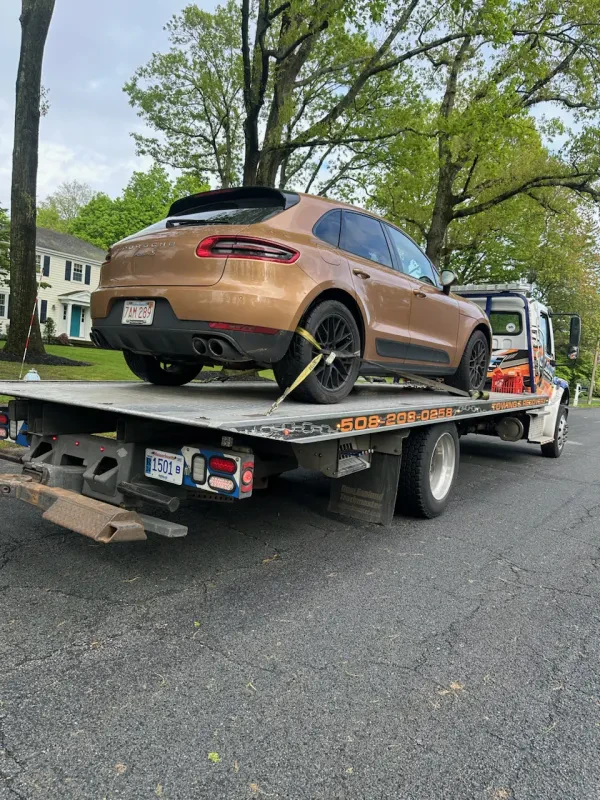 CLONE Towing & Recovery Services Inc - photo 4