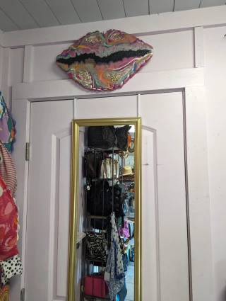 Mrs. Woody's/ Bella Bella Boutique