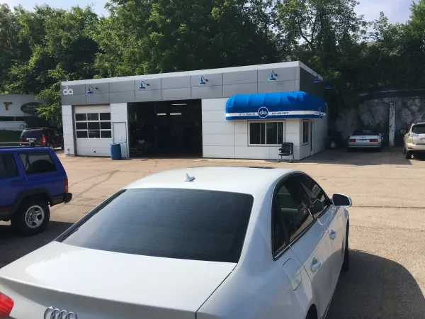 Dundee Automotive - photo 2