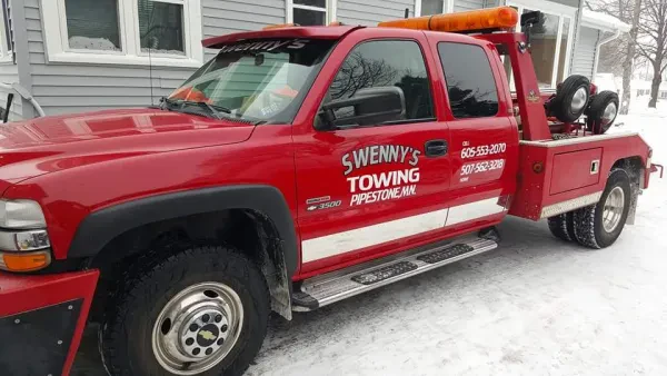 Swenny's Towing & Auto Repair - photo 2
