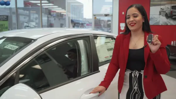 Autoworld Kia - photo 2