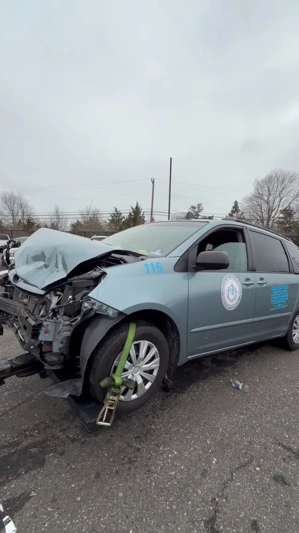 Arctic Auto Towing - photo 2
