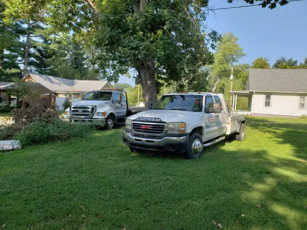 Yahweh Towing & Recovery LLC - photo 2