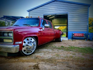 Reo's Garage