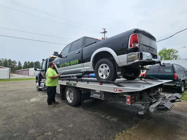 Maine's Towing & Recovery Services - photo 2