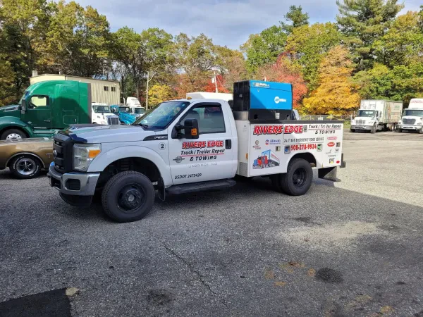 Rivers Edge Truck & Trailer Repair - photo 2
