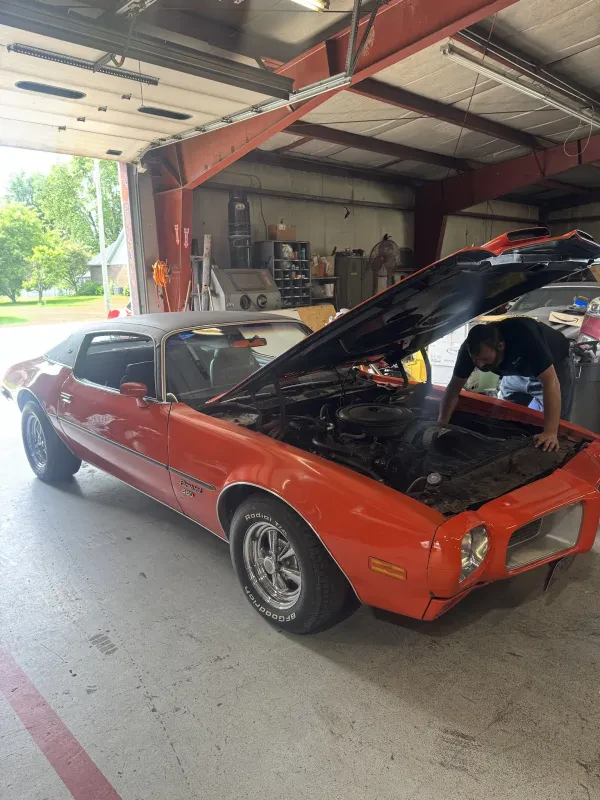 Woodie's Automotive - photo 3
