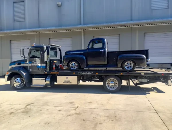 Dixie 24/7 Wrecker Service - photo 2