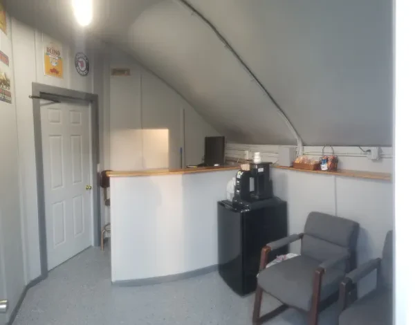 Henderson Automotive - photo 2