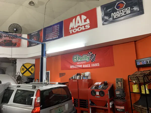 Chris's Auto Shop - photo 2