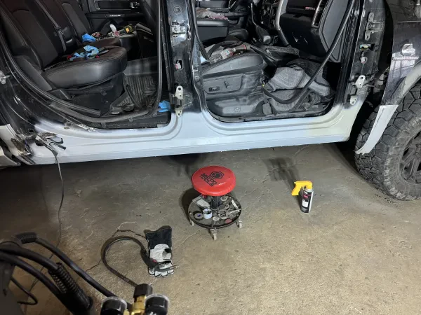 Chris's Auto Shop - photo 3