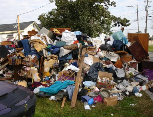413 Junk Removal - photo 3