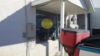 Russell's Towing & Repair and Snowplowing