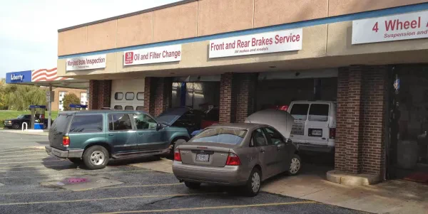 Flower Hill Liberty Auto Center - photo 2