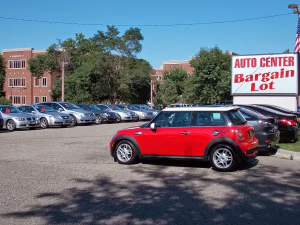 Auto Center Bargain Lot - photo 3