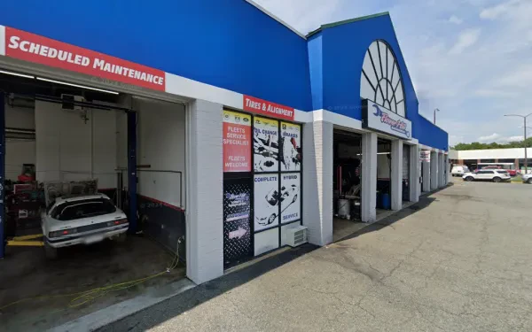 Flower Hill Automotive - photo 4