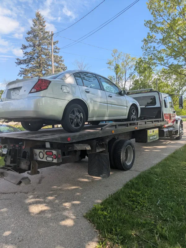 Ultimate Towing Services LLC - photo 3