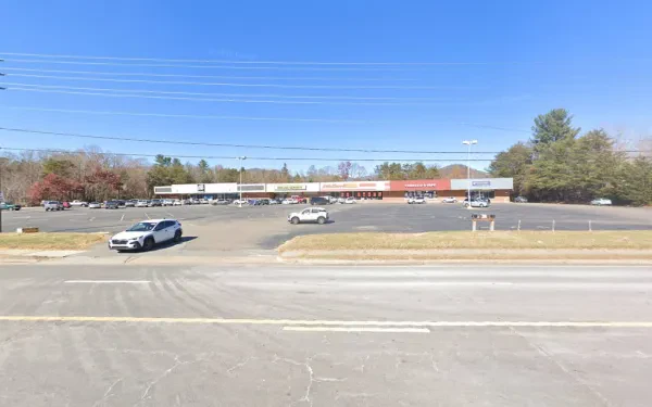 AutoZone Auto Parts - photo 4